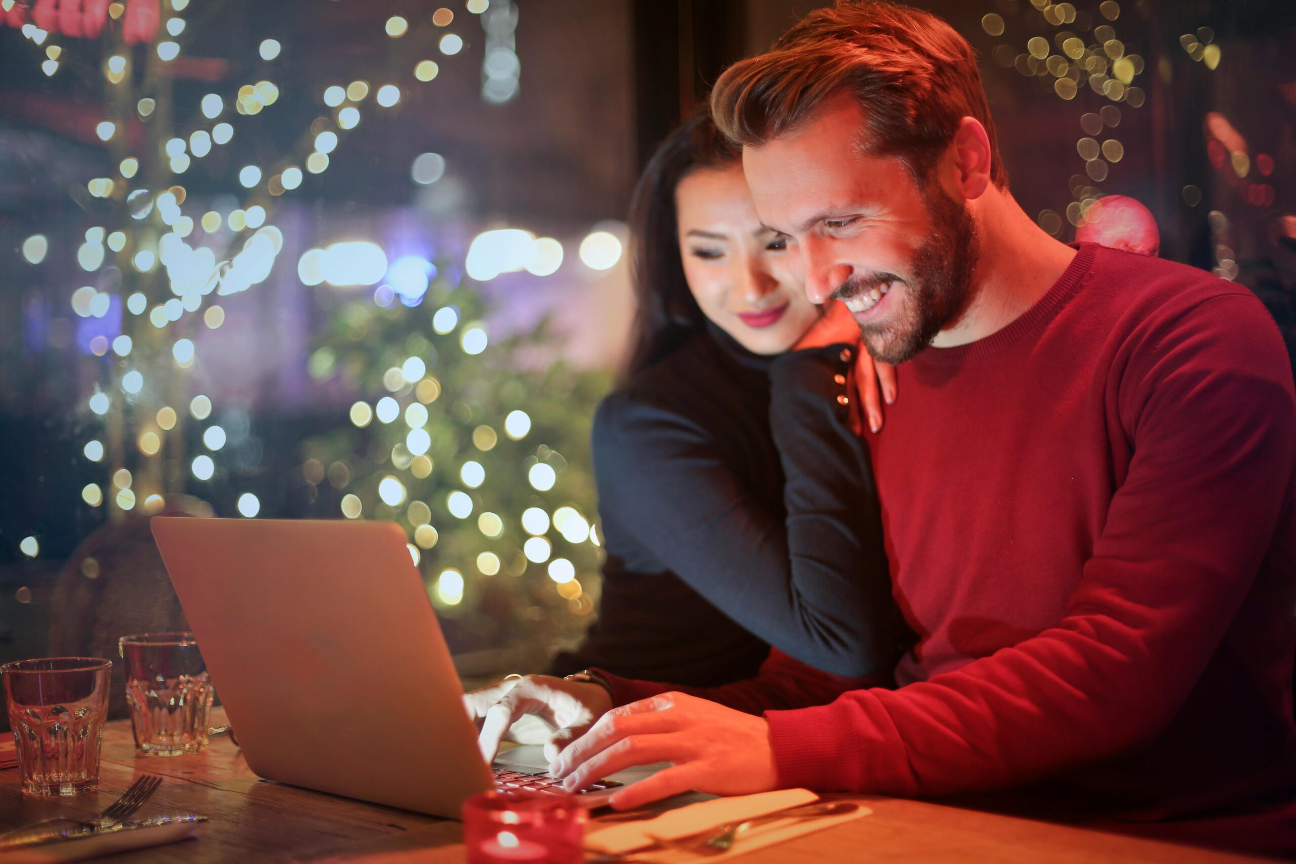 Datas Sazonais no E-commerce: Como Garantir Que Os Picos de Venda Se Transformem Em LUCRO REAL (Insights Webshoppers!)